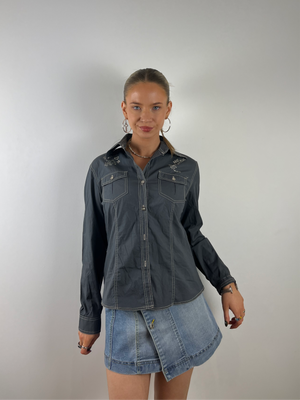Vintage Y2K button up grey shirt words