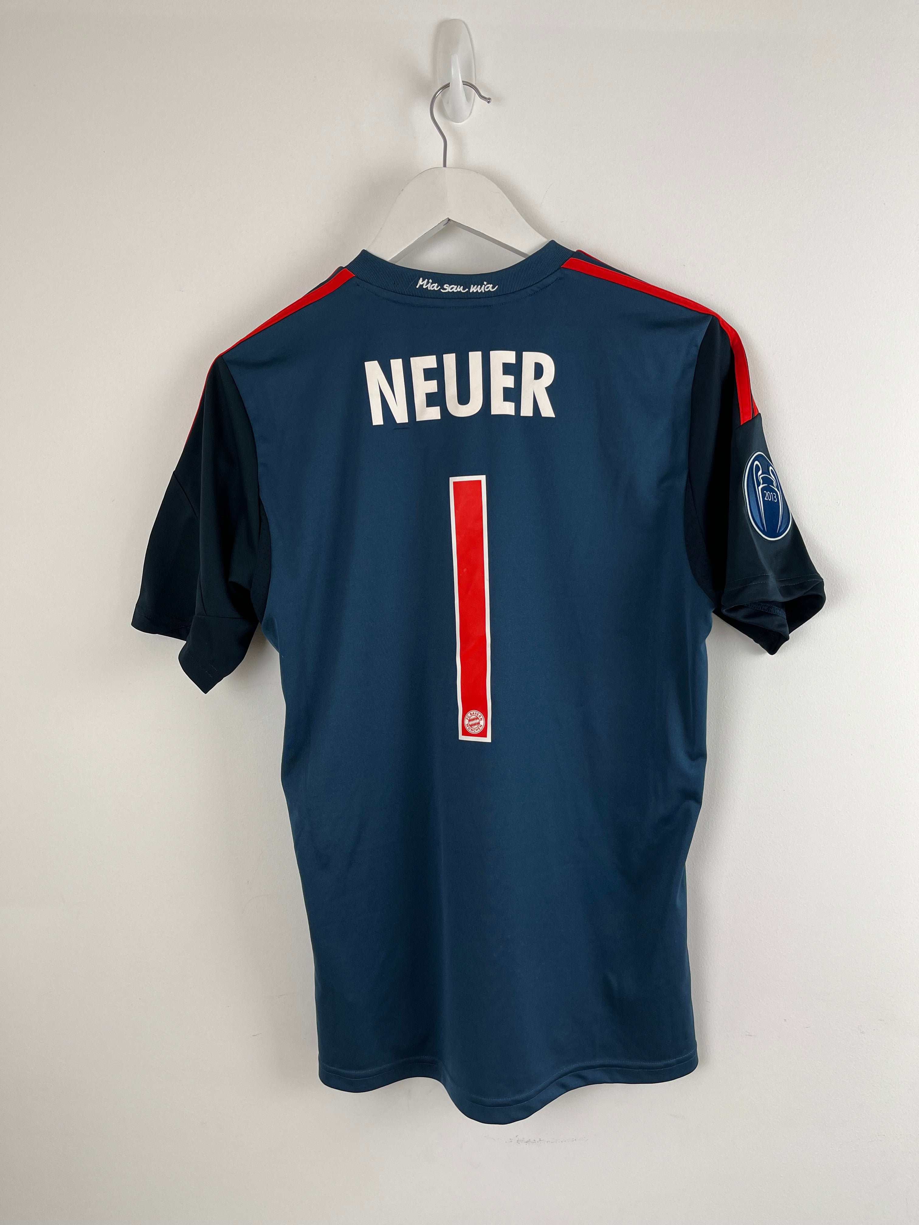Vintage Munich ‘NEUER’ Adidas Football Jersey (S)