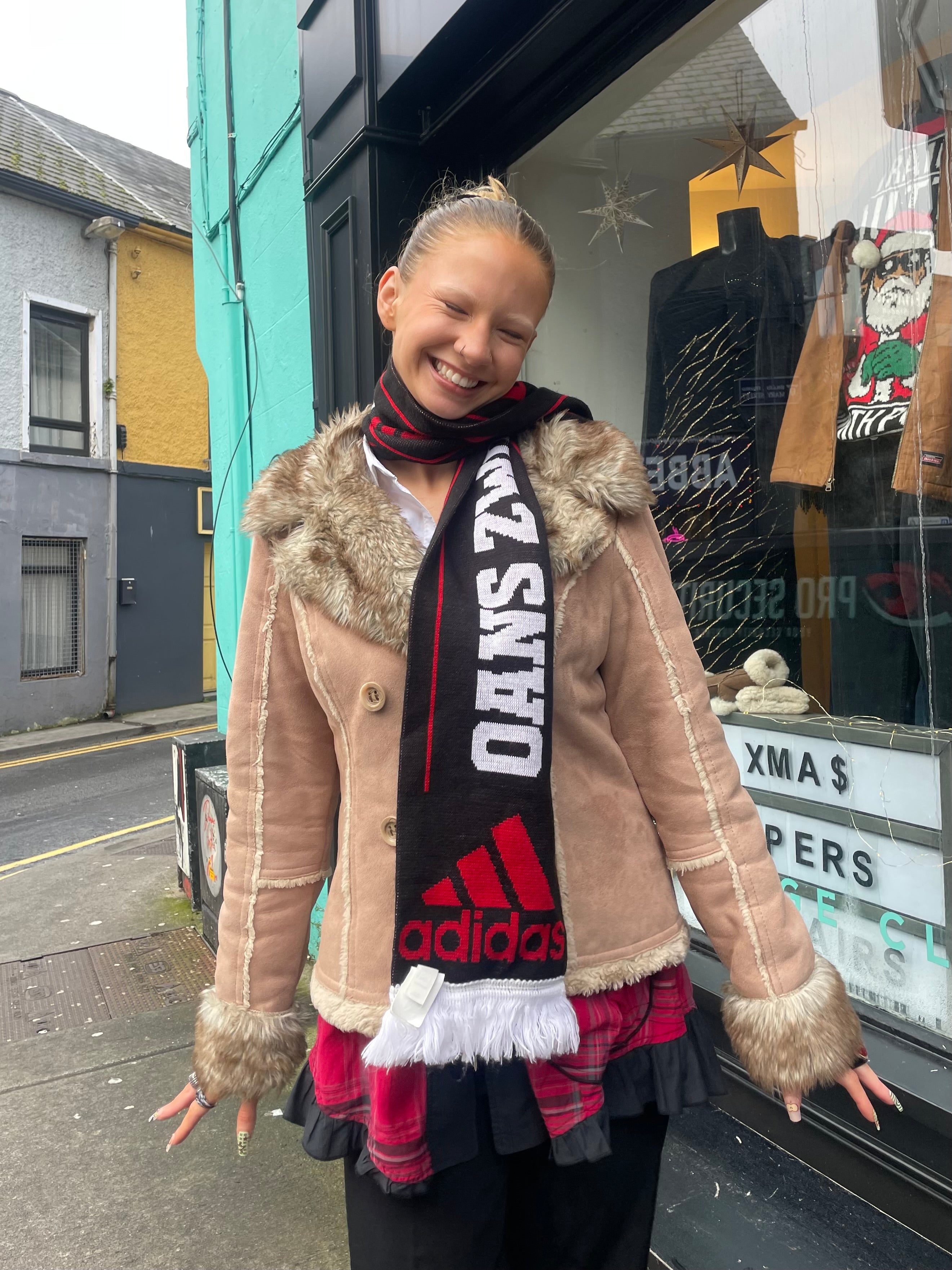 Vintage Adidas Bayern Munich Football Scarf