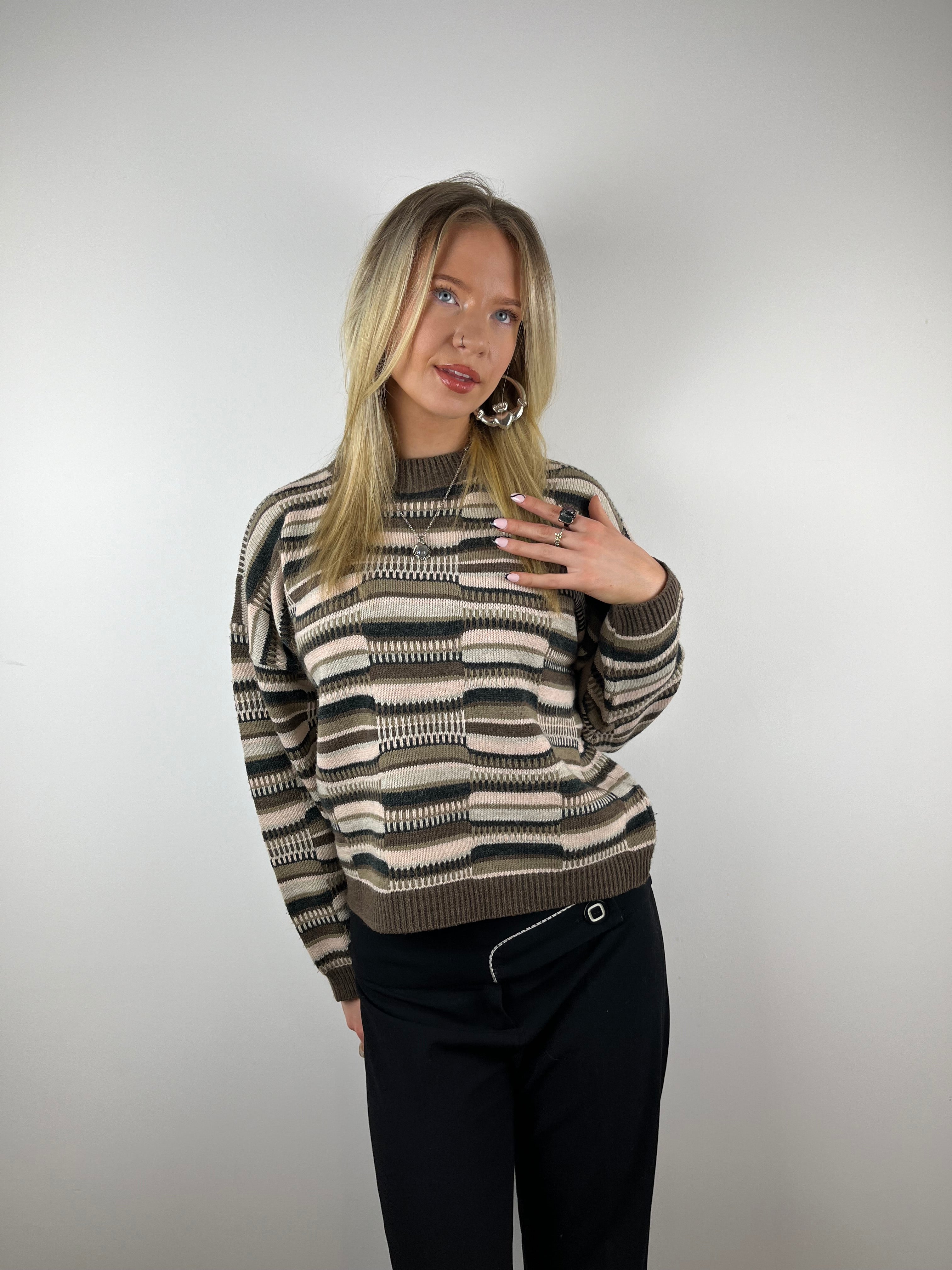 Vintage neutral beige block striped sweater knit