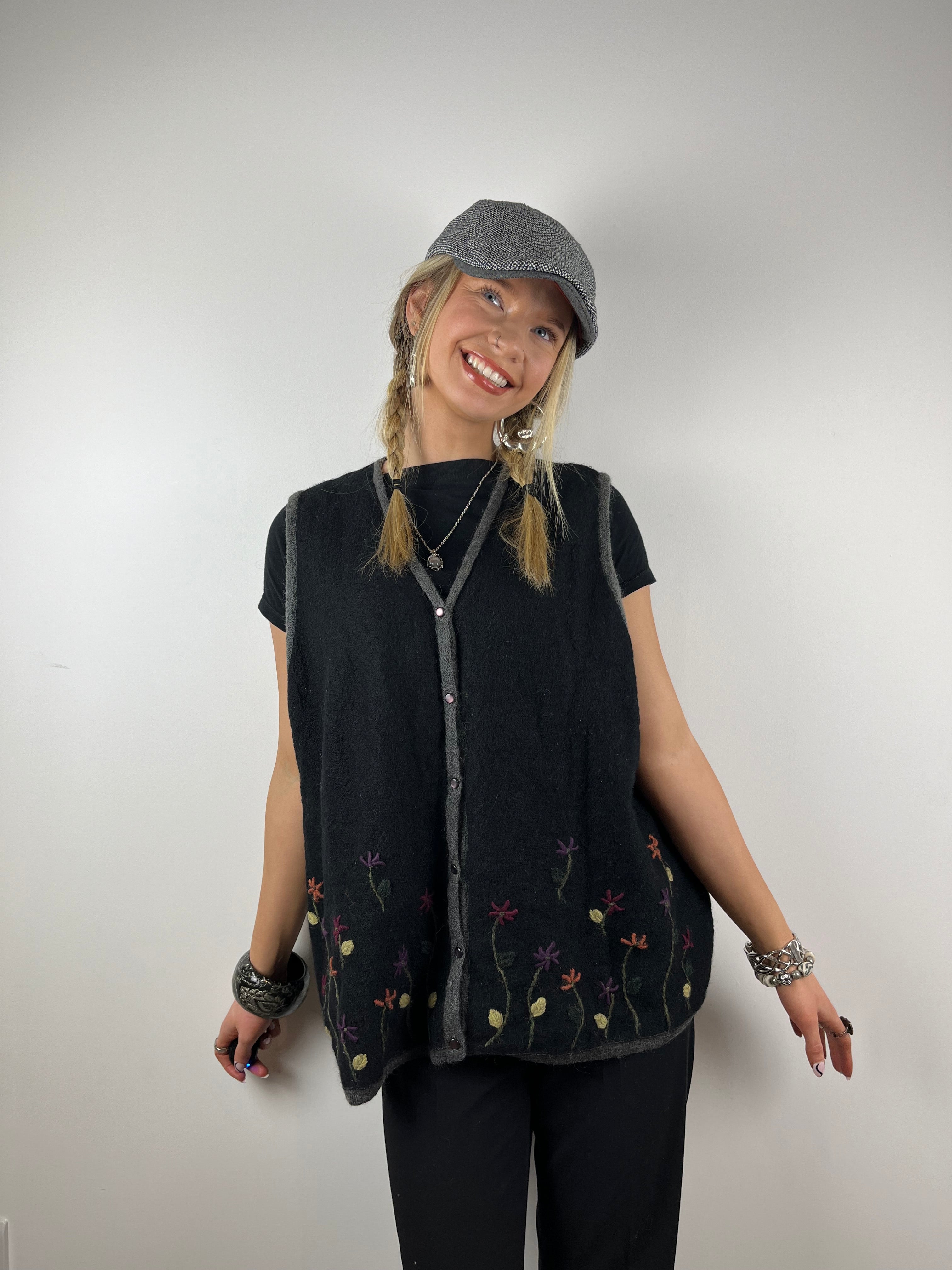 Vintage black floral embroidery knit sweater vest button up cardigan