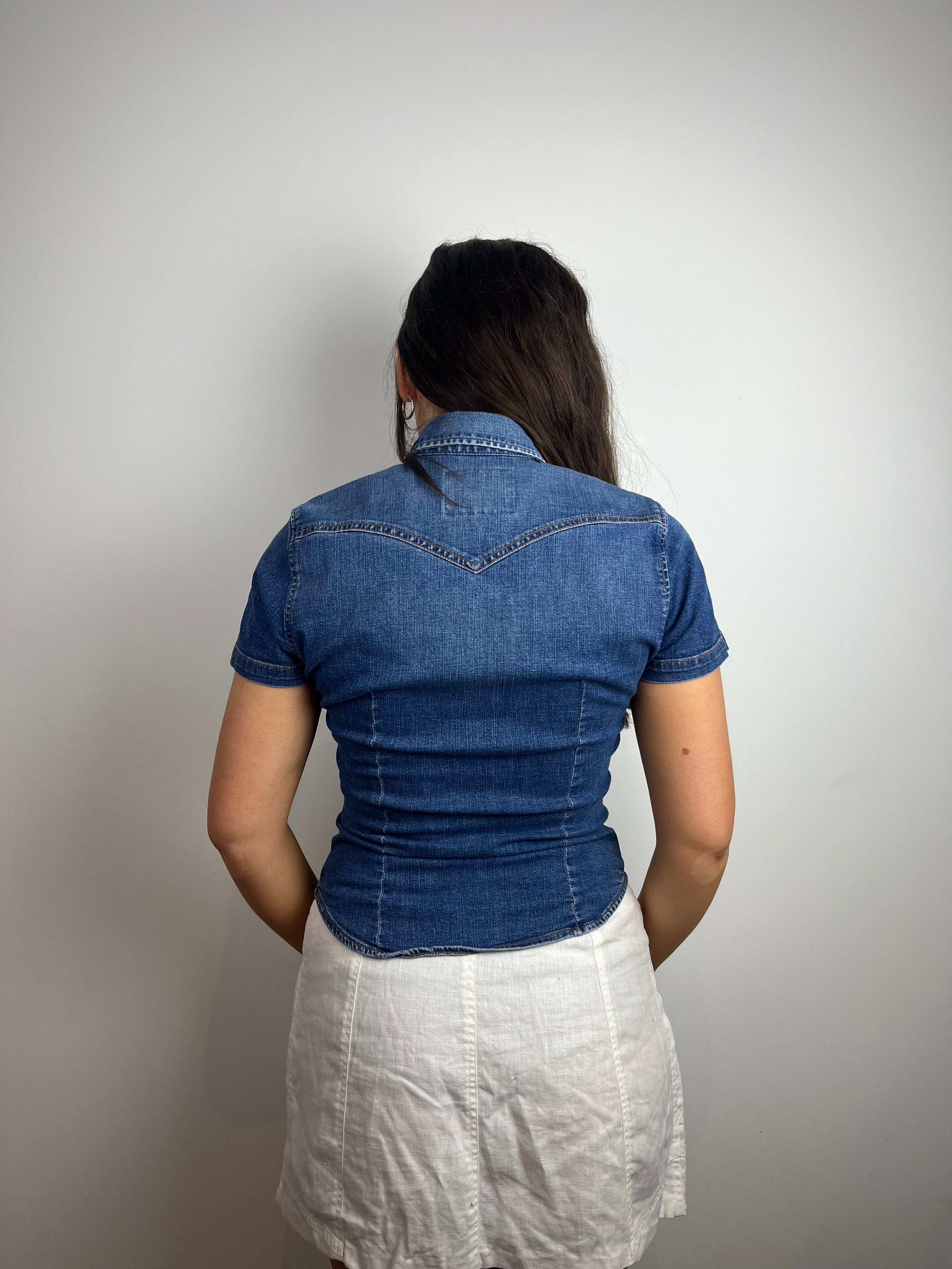 Vintage wrangler denim short sleeve shirt