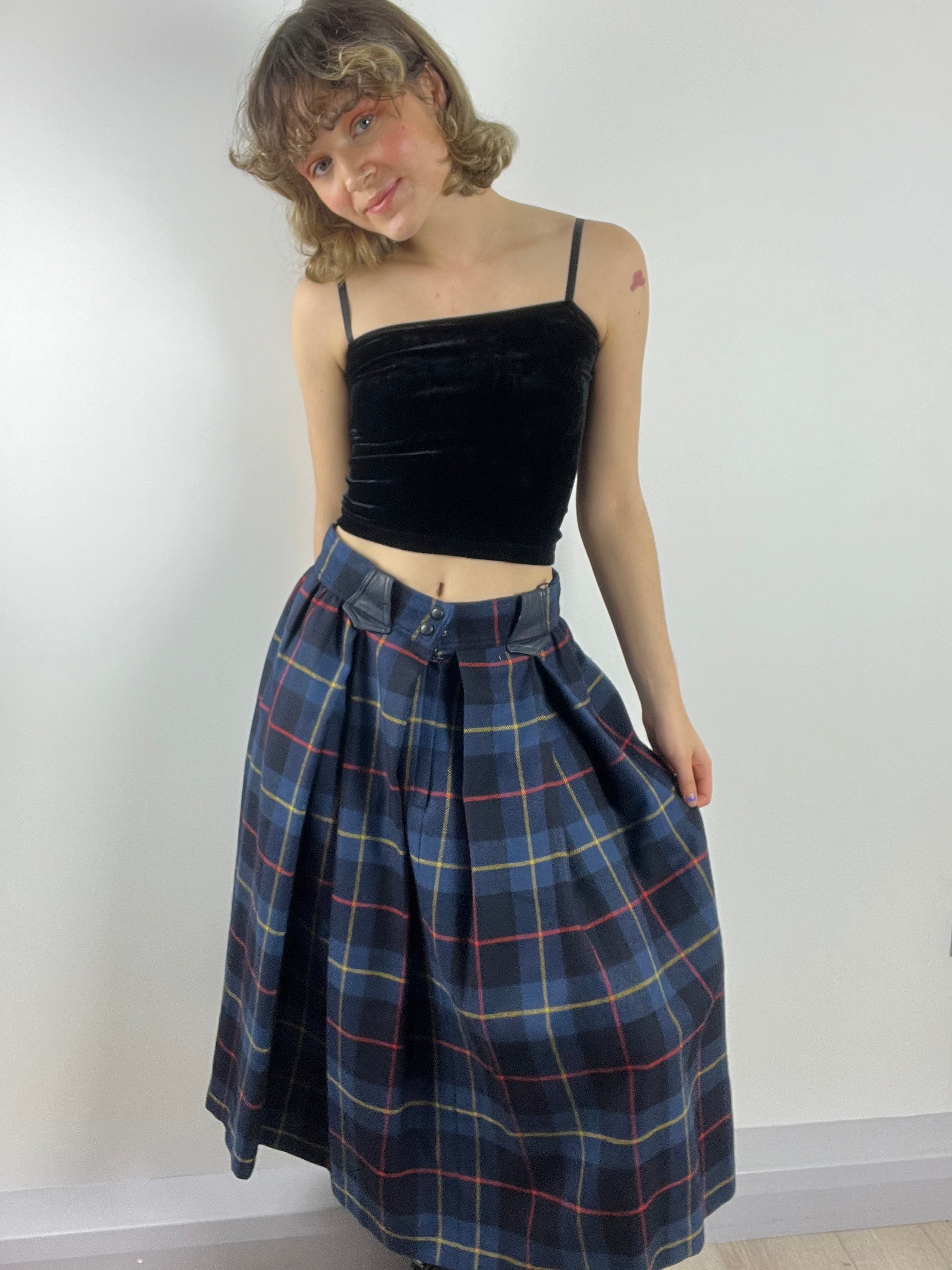 Vintage tartan long skirt size small