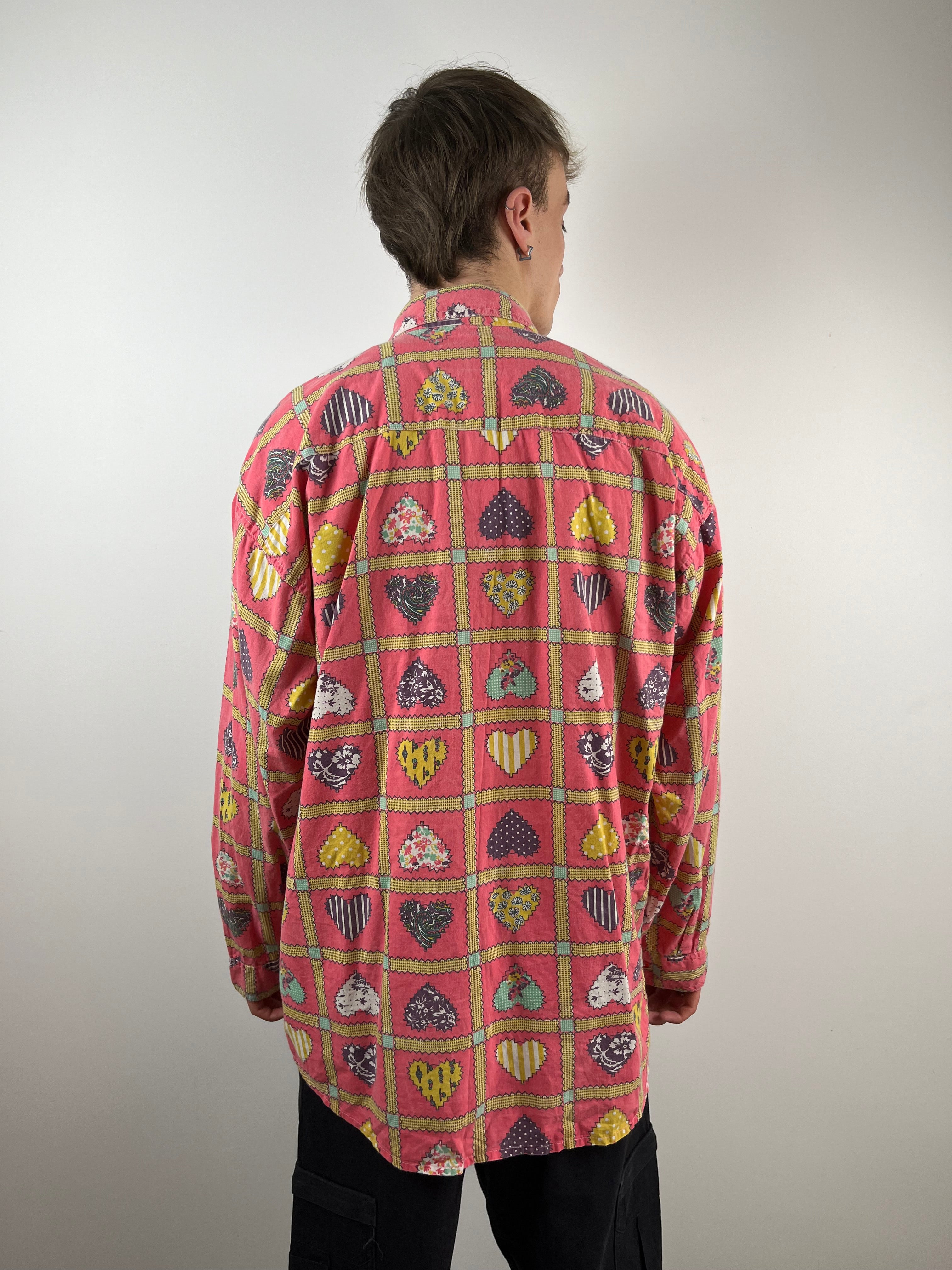 Vintage patch heart design longsleeve shirt