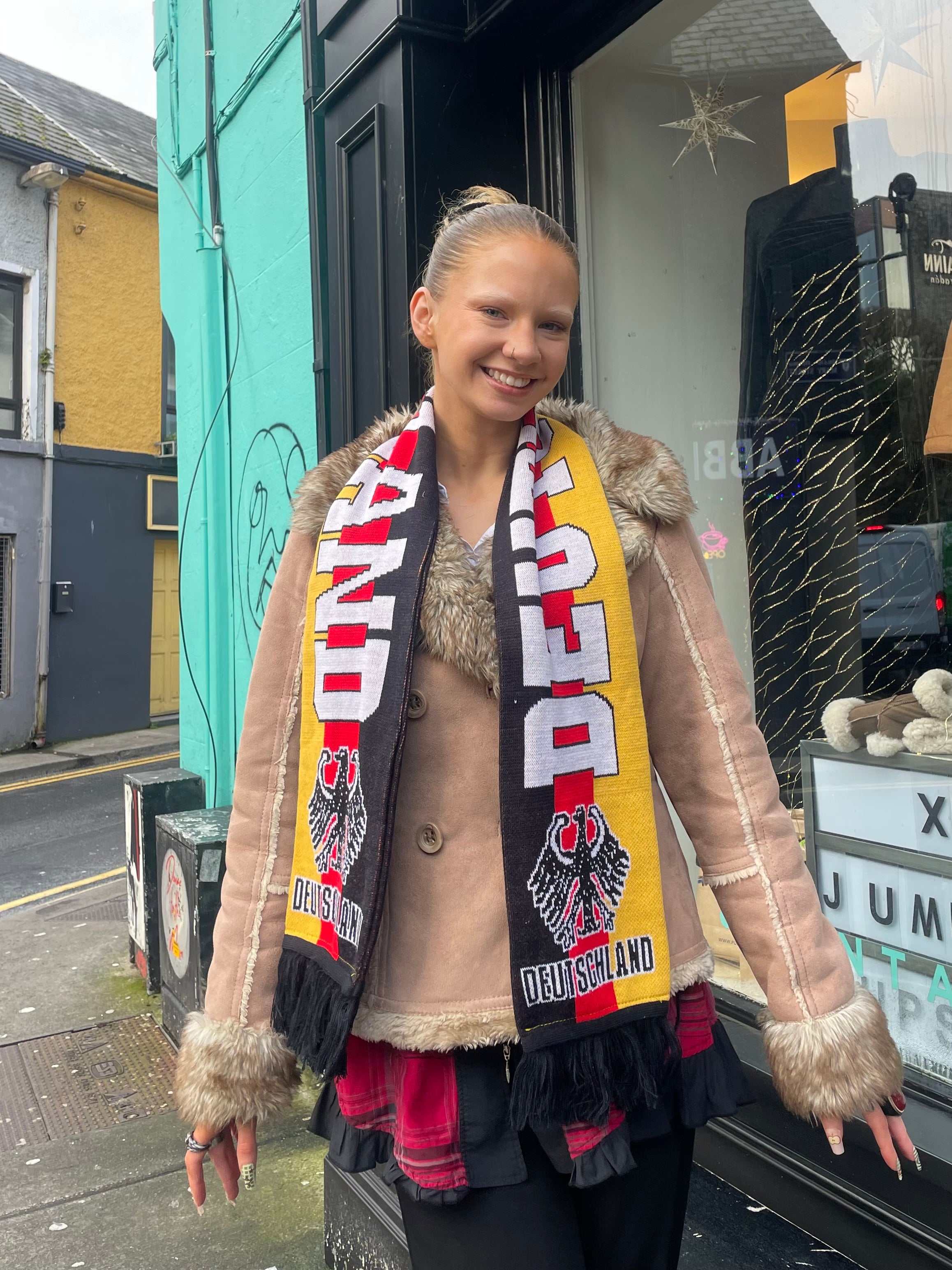 Vintage deutschland German scarf