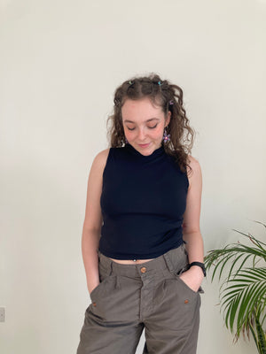 black hooded y2k top