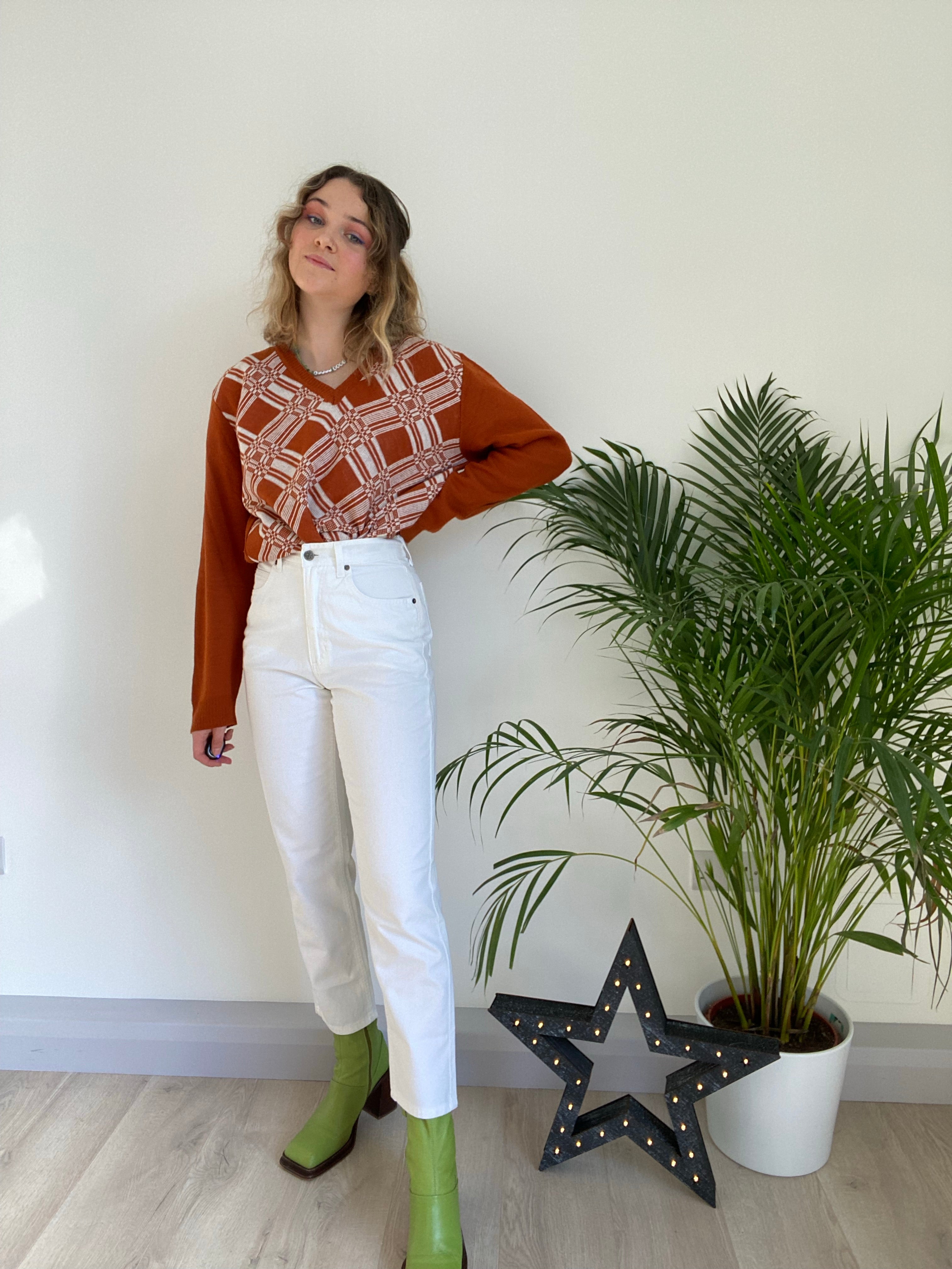 high waisted white jeans