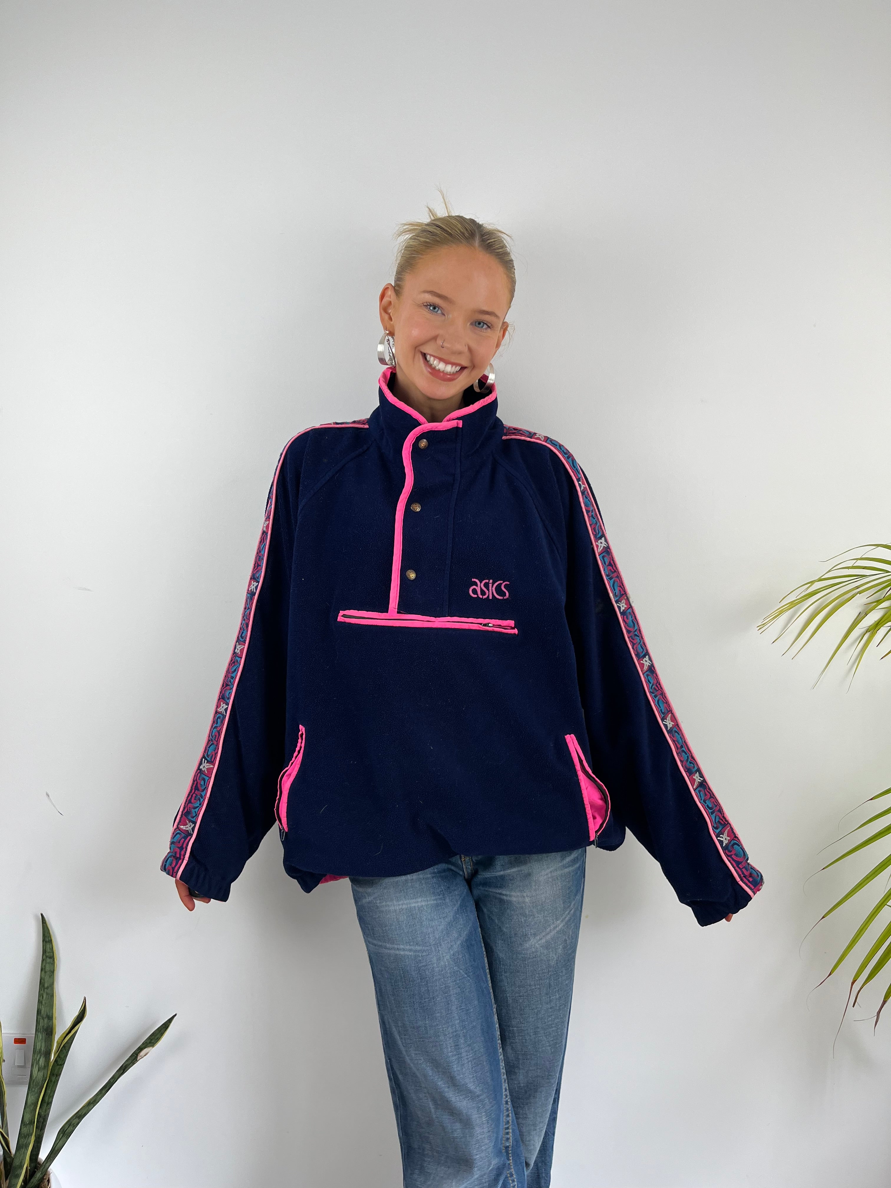 Vintage navy fleece ASICS pink 