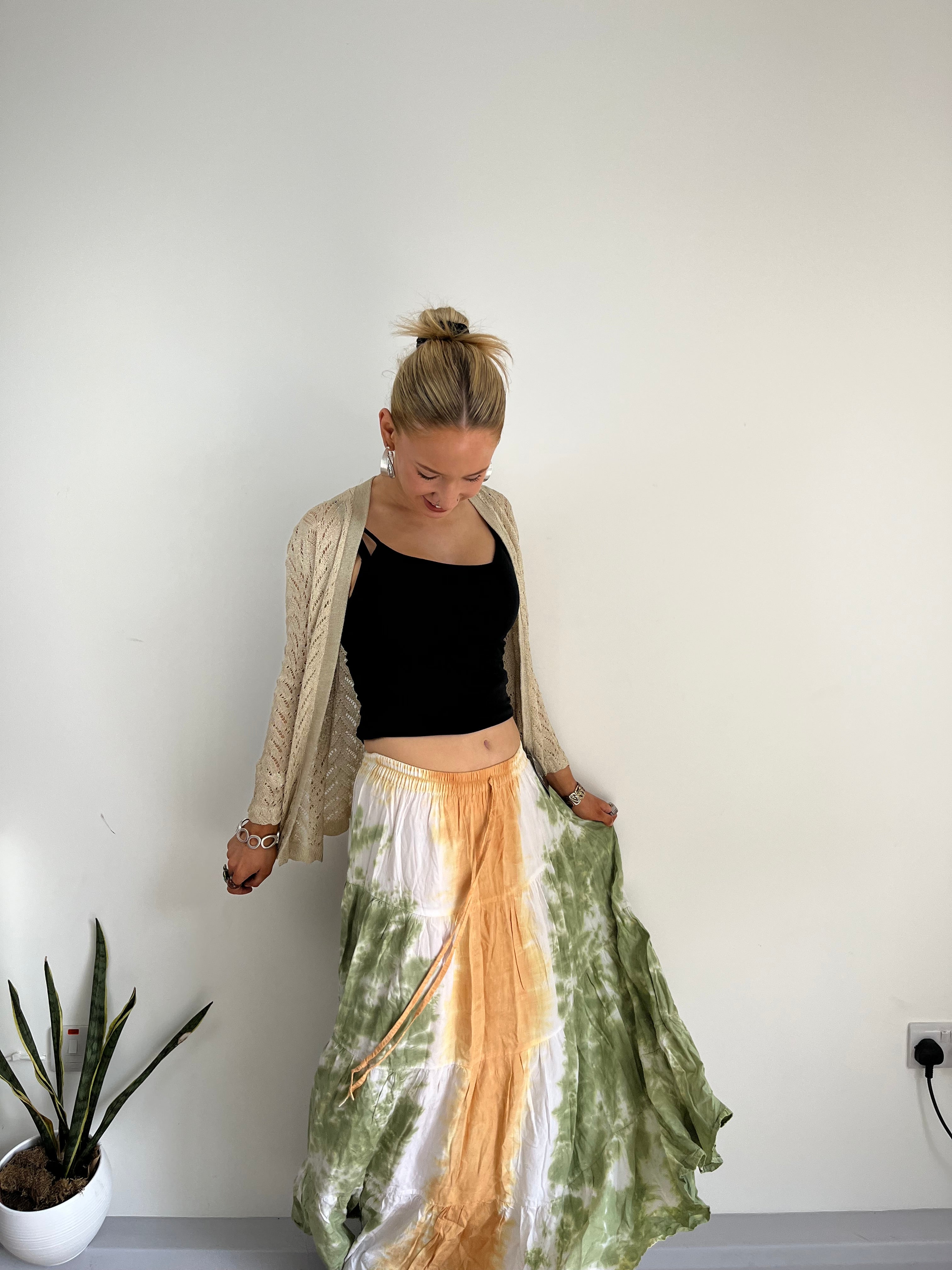 Vintage tie dye maxi boho skirt 