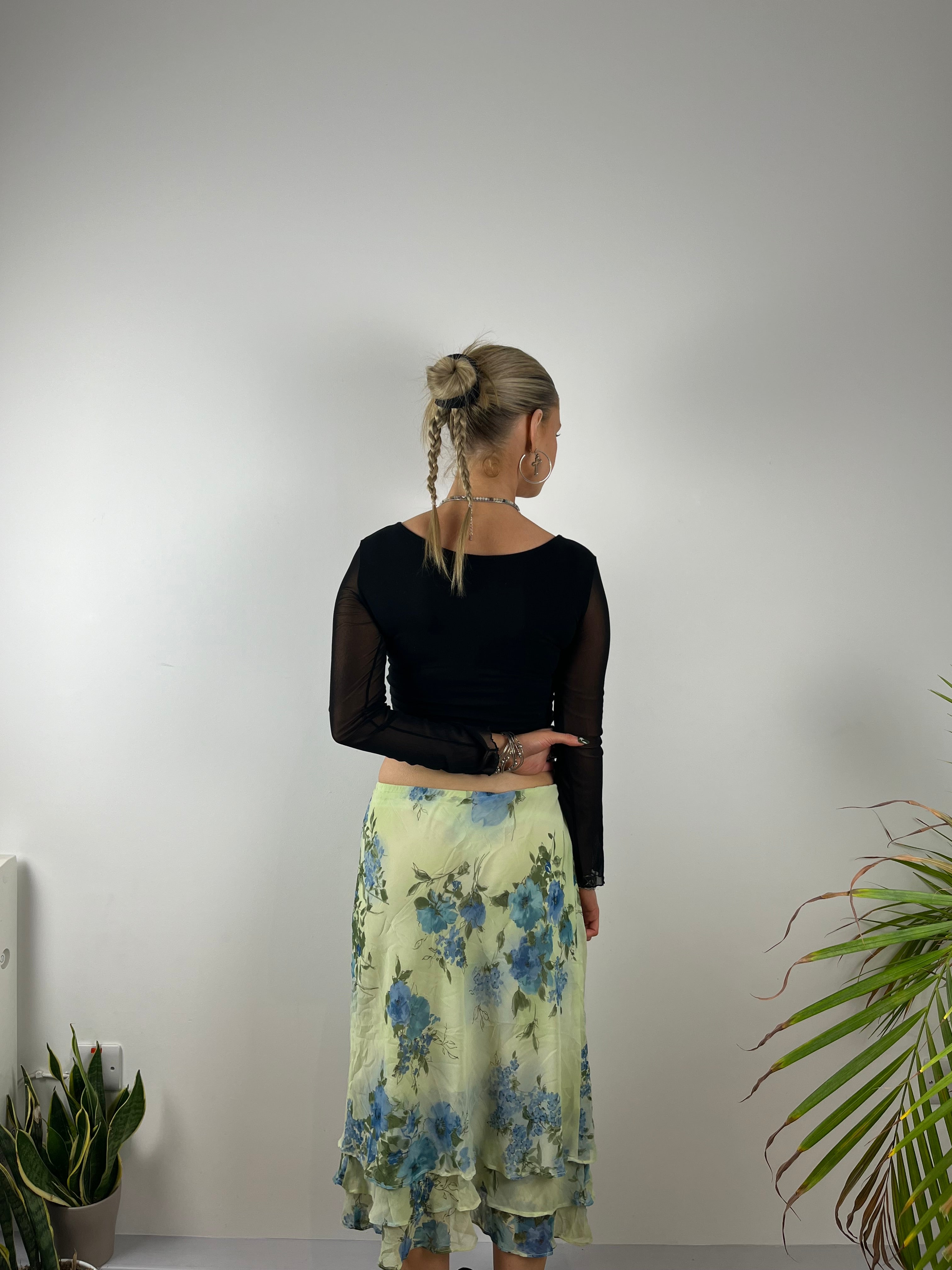 Vintage Floral Y2K Summer Skirt (S)