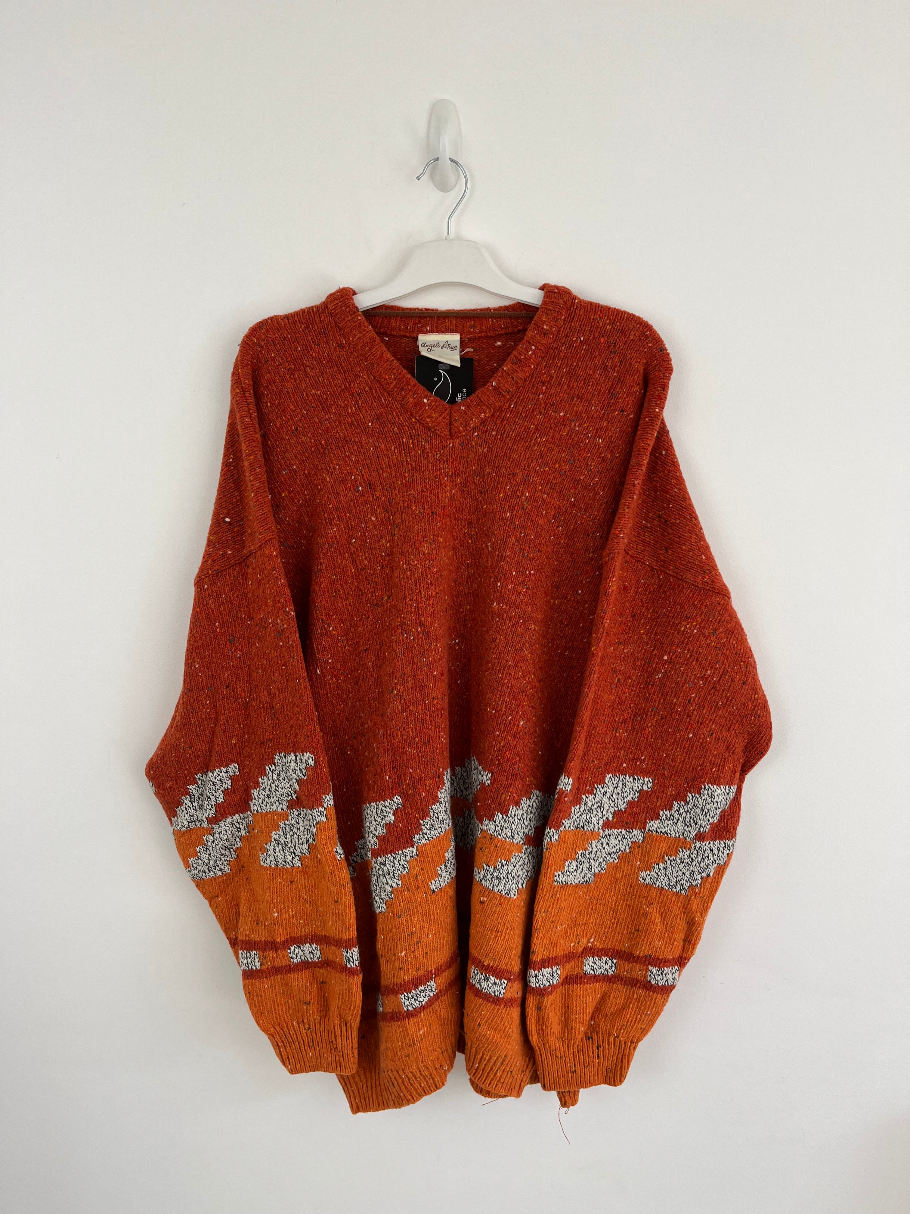 Vintage Orange vneck knit 