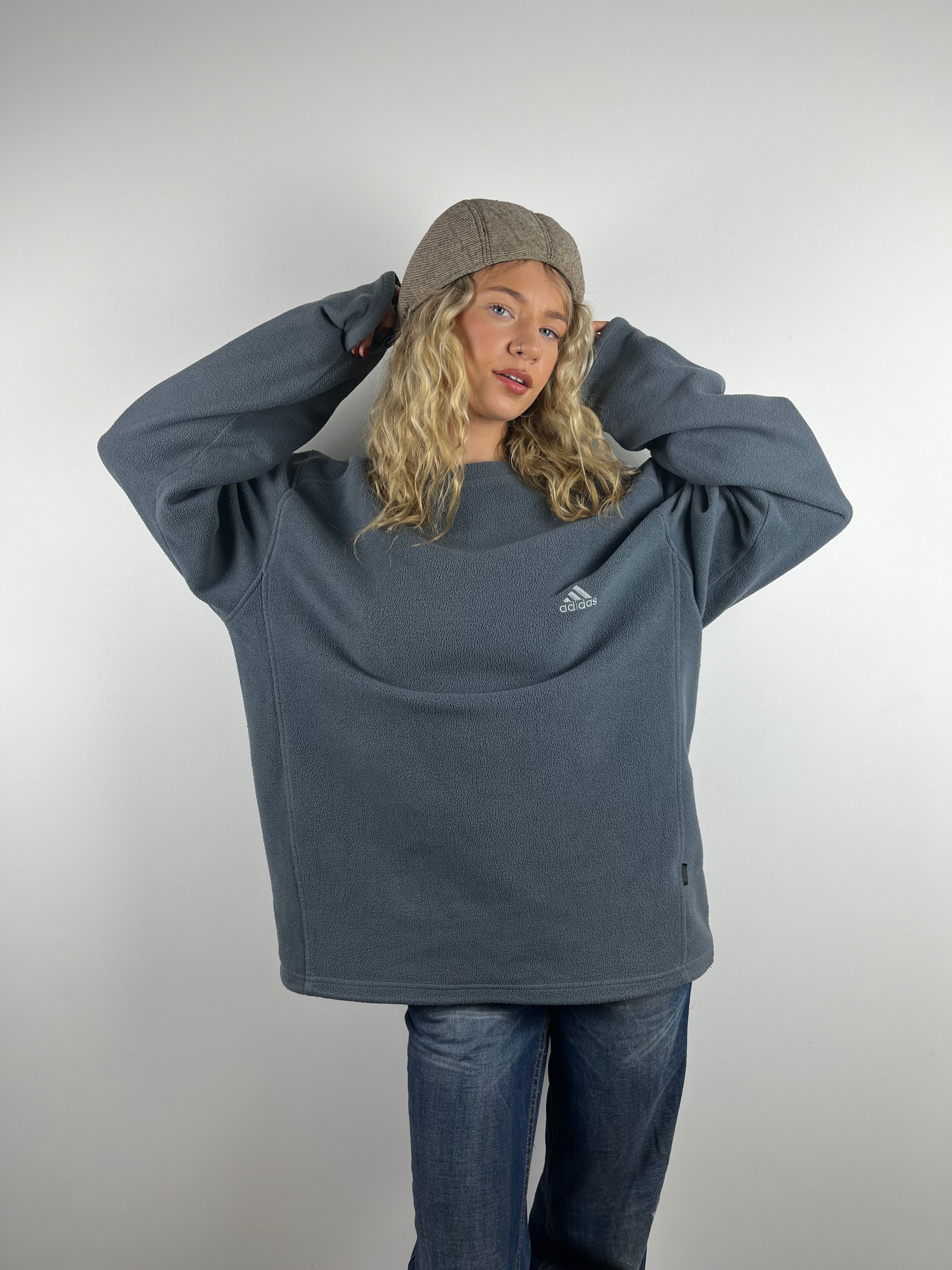 Vintage grey adidas pullover fleece sweater 
