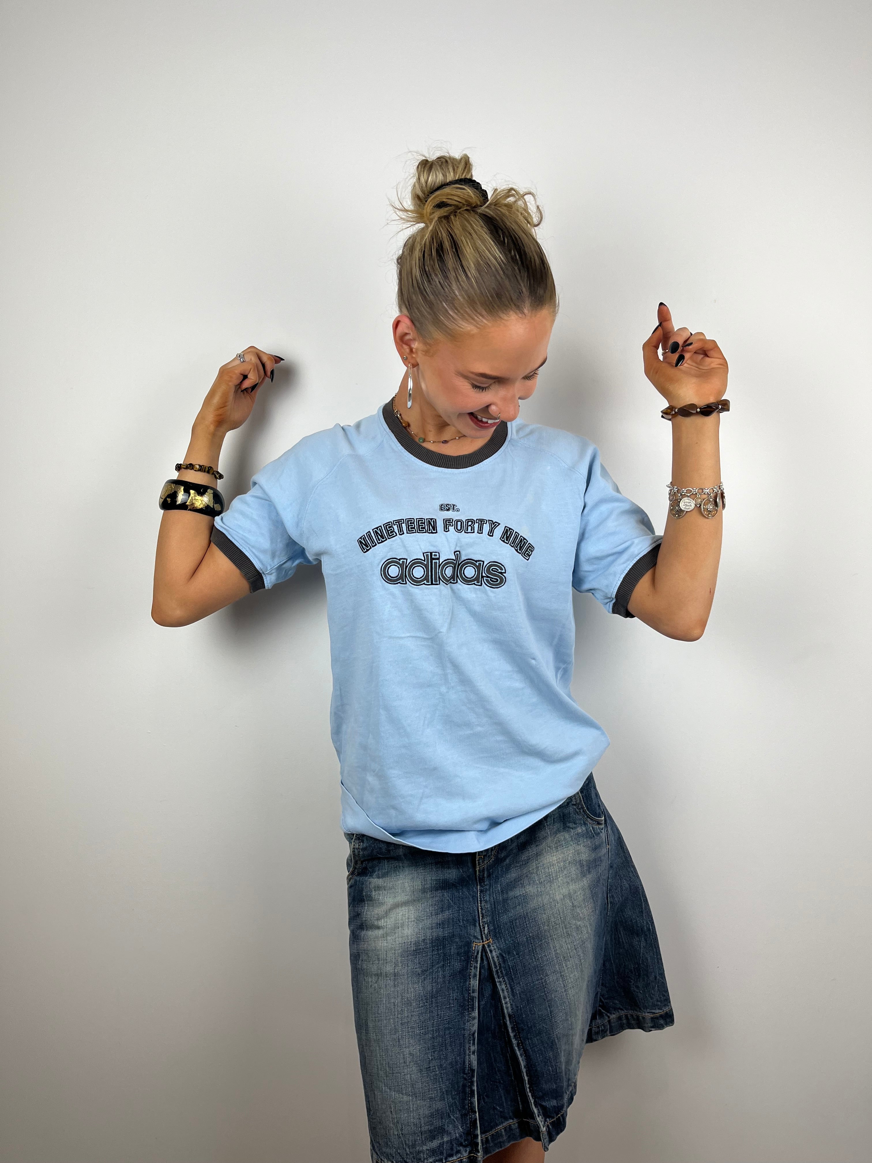 Vintage adidas sports T-shirt baby blue retro 