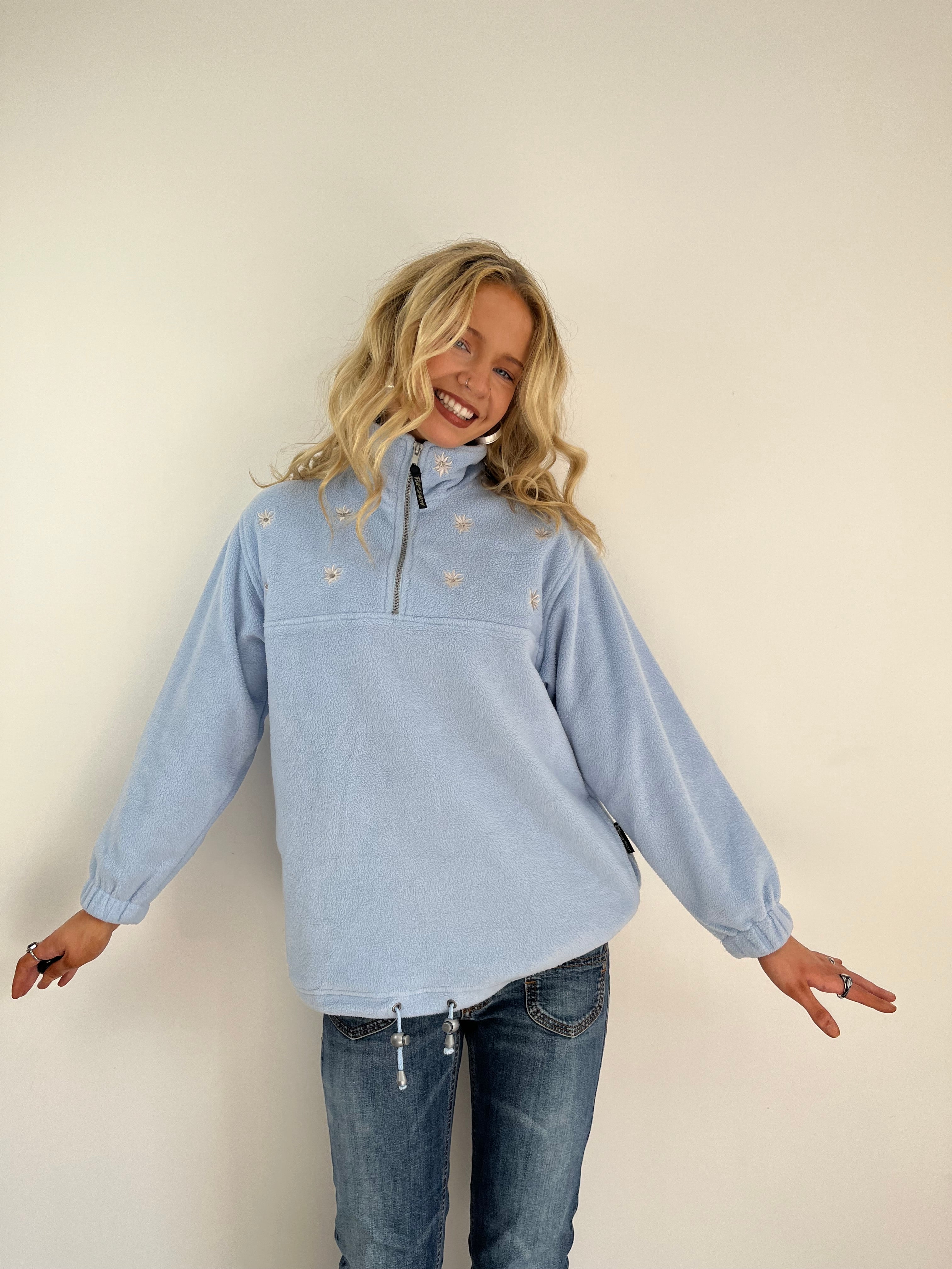 Vintage Baby blue Y2K fleece 