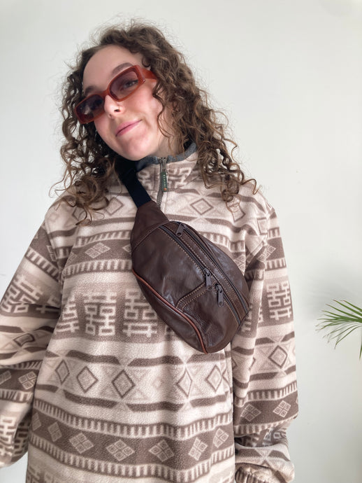 brown leather vintage bumbag