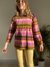 Vintage Patterned Sweater (S)