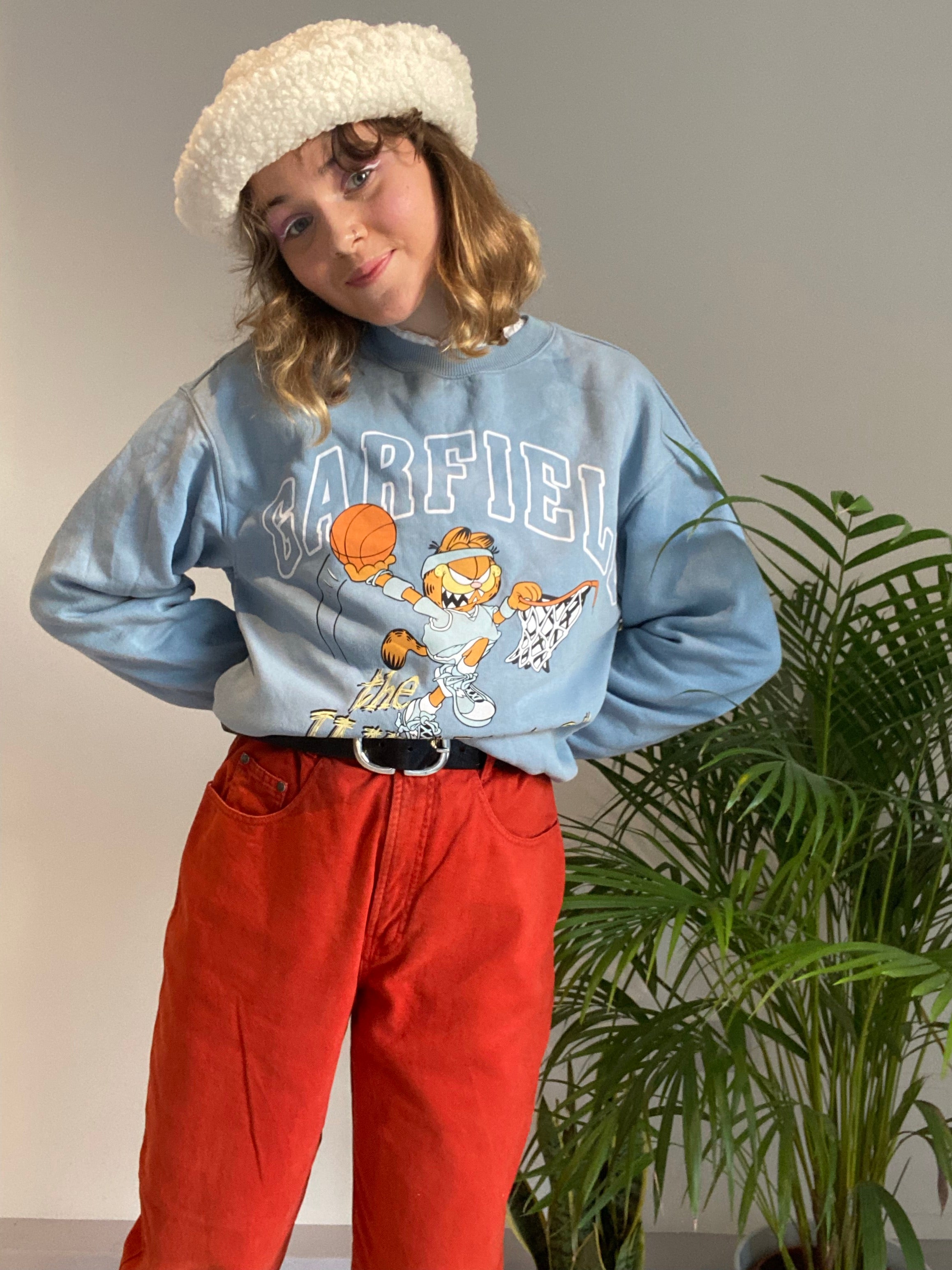 garfield sweater